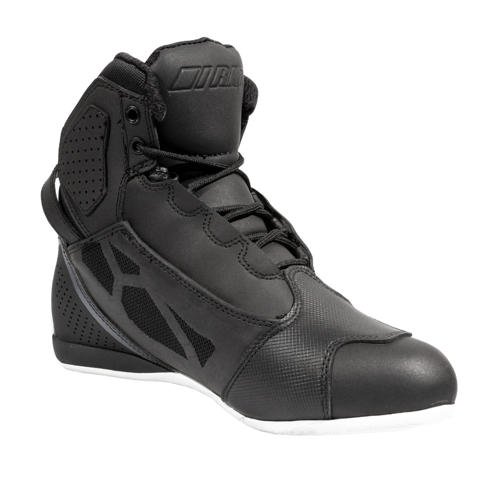 BOTA CON PROTECCIONES ATOMIC 2.0